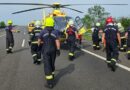 Súlyos buszbaleset az M1-esen: gyerekek sérültek meg, mentőhelikoptert is riasztottak